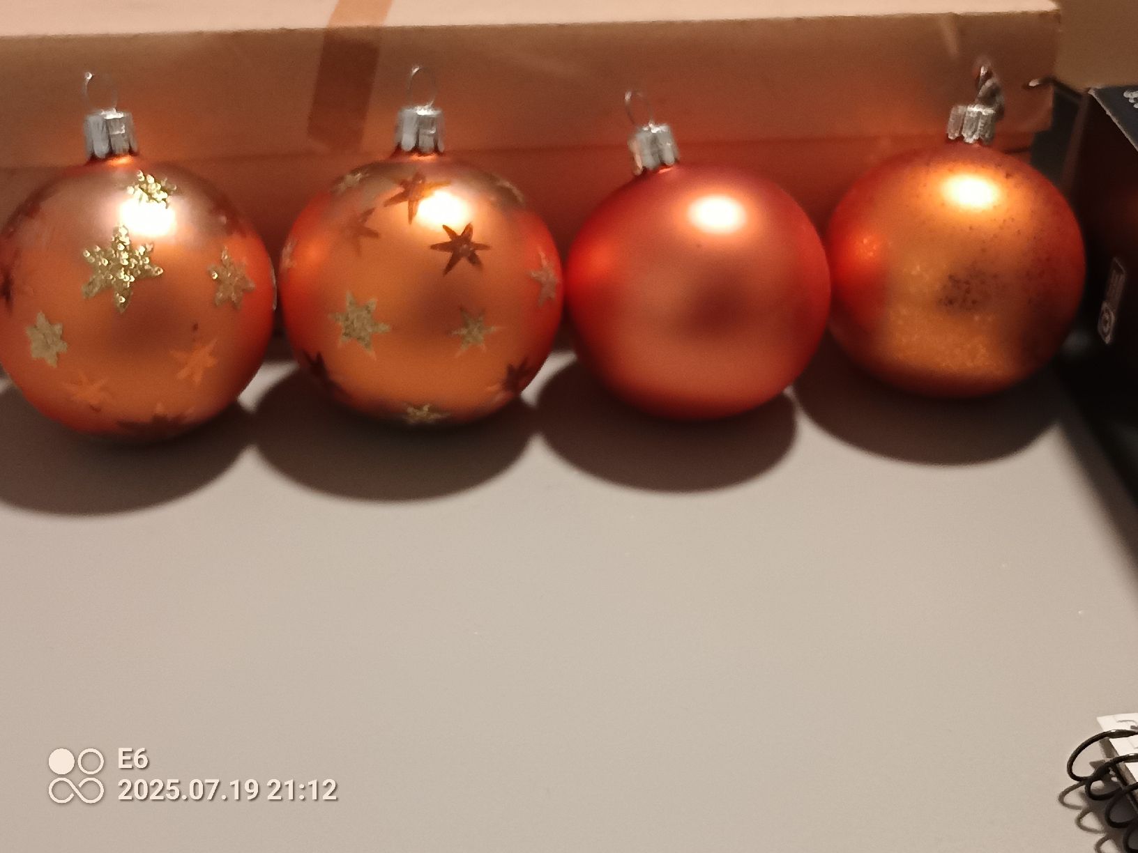 Tutte le decorazioni: Paket mit Weihnachts/Baumschmuck – Usato da Zürich venduto da Mitzi6 6