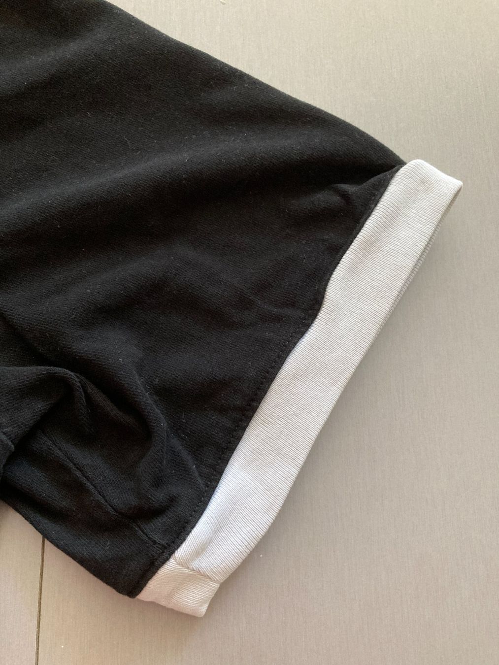 T-shirts: Herren ELEVATE T-Shirt schwarz – D'occasion à Obfelden par miau68 1