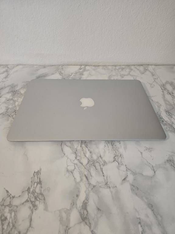 Apple Notebook: MacBook Air i5 | 4Go RAM | SSD 121Go | – Usato da Renens VD venduto da MTD2211 4