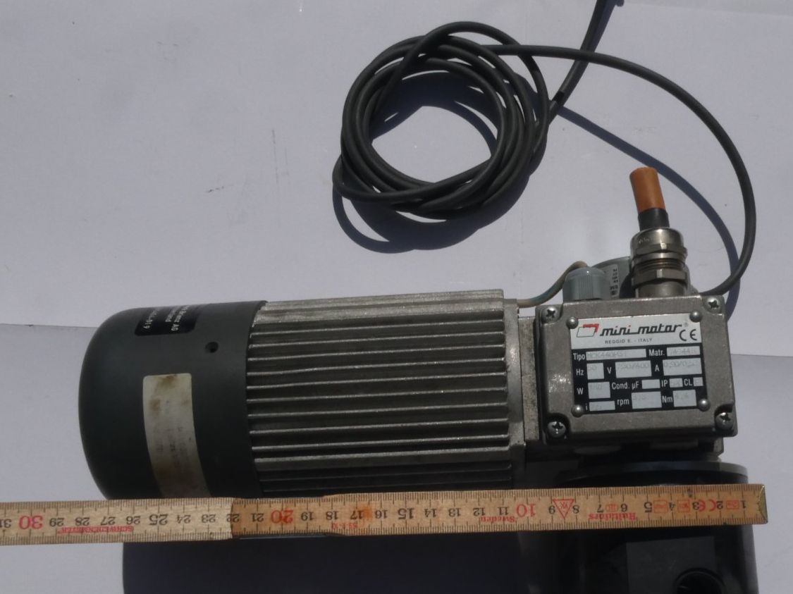 Mini  Motori: MiniMotor Getriebemotor – Usato da Fulenbach venduto da Hach0