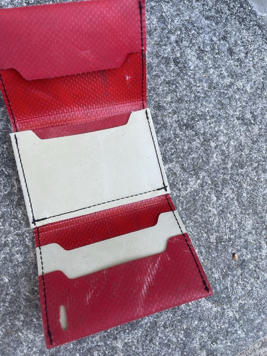 Freitag Portafogli: Freitag F54 Brandon Kartenetui  – Usato da Windisch venduto da rascale 1