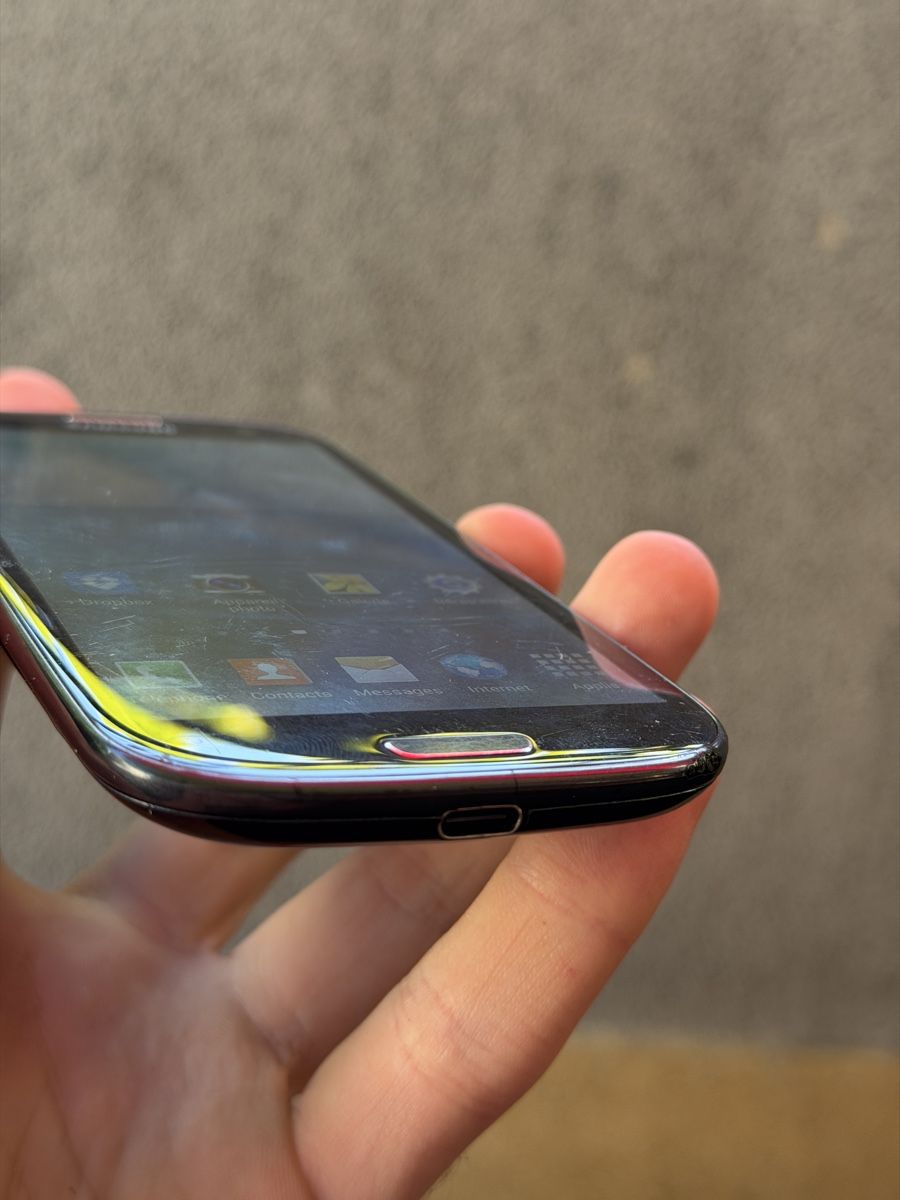 Samsung Handys / Smartphones: Galaxy s3 USB-C – Gebraucht aus Lausanne von Planet_Faisceaux 1