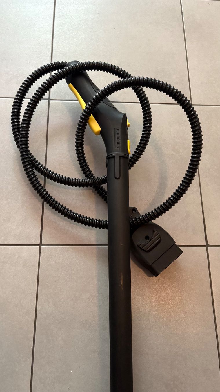 Kärcher Pulitori a vapore: Kärcher SC5 EasyFix Dampfreiniger Bodendüse mit Stiel – Usato da Bern venduto da Erik_and_Son 5