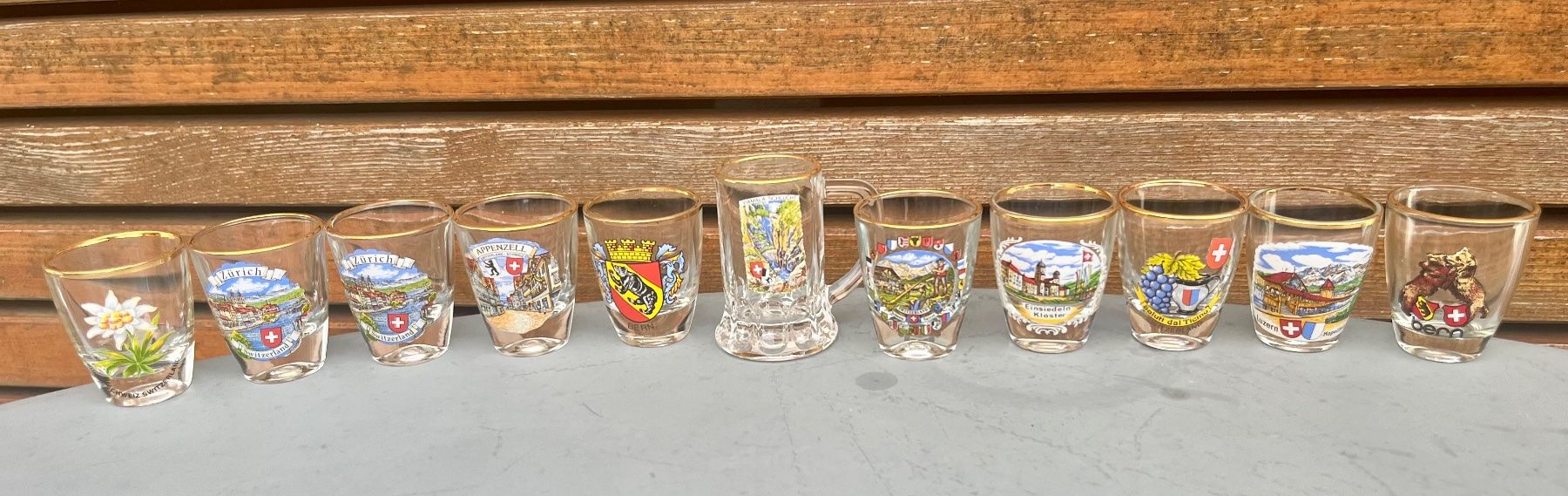 Gläser: Souvenir Gläser Set 21Stk. Goldrand – Neu (gemäss Beschreibung) aus Muotathal von sch_h6cz 1