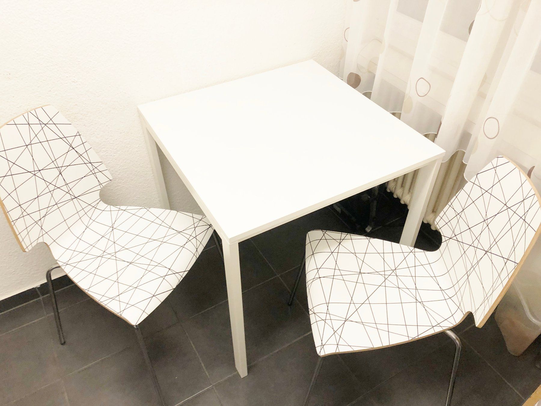 Ikea Tische: Tisch 75 x 75  cm mit 2 Vilmartiühle – Neu (gemäss Beschreibung) aus Glattbrugg von Ariel012 7