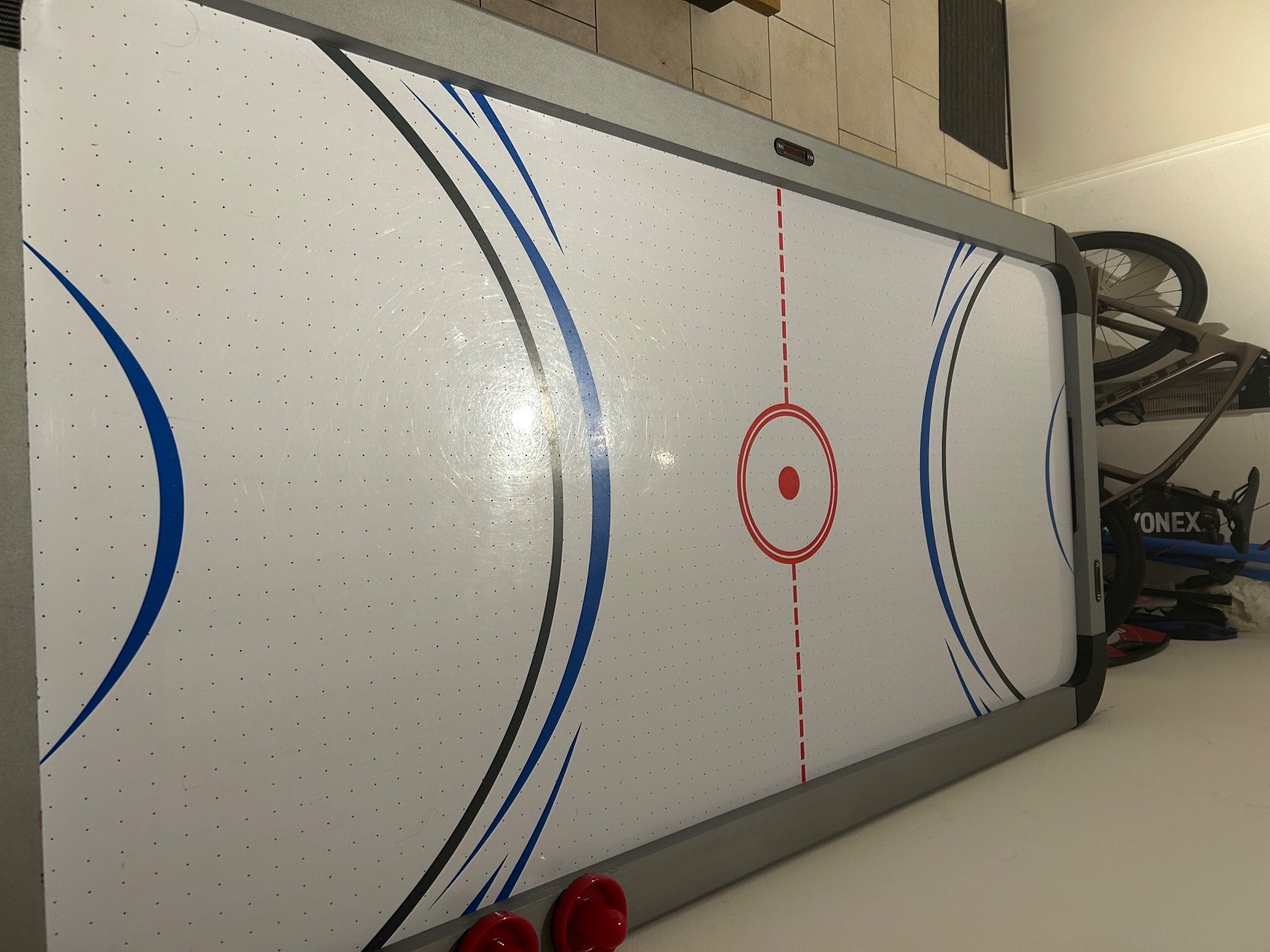 Giochi: Air-Hockey-Tisch – Usato da Bottmingen venduto da Mauricio 3