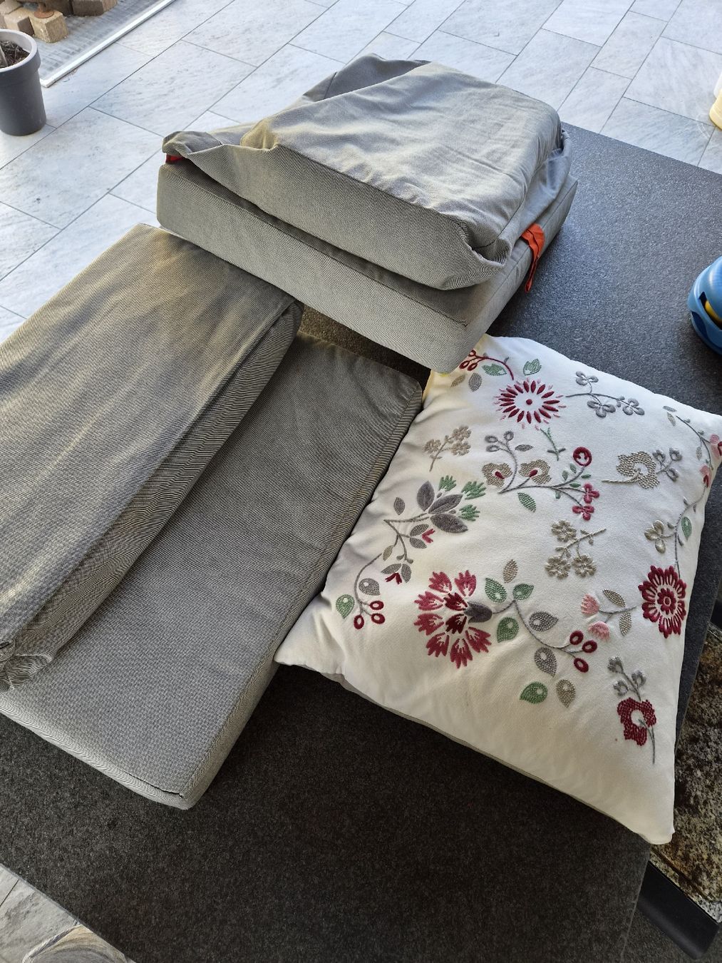 Coussins: Kissen Ikea – D'occasion à Seon par Julia87
