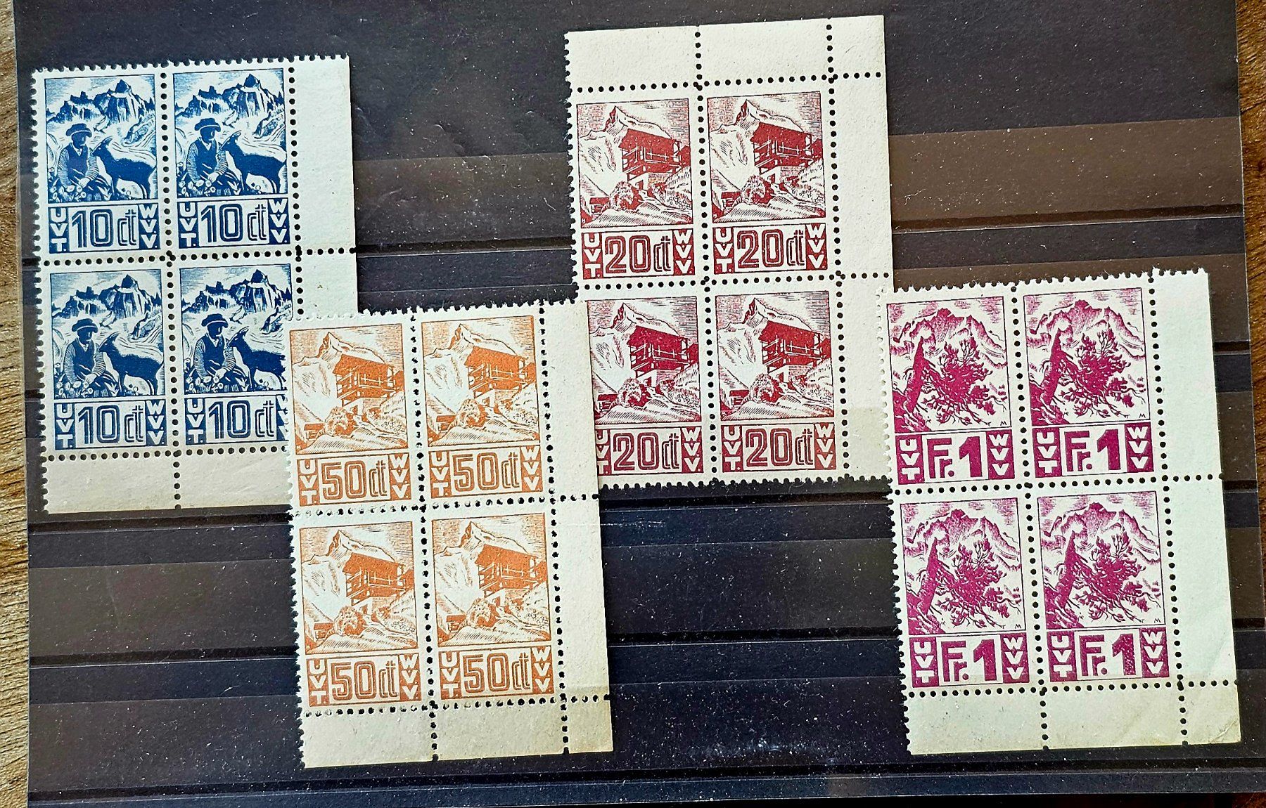 Tous les timbres: Schweiz - Vignetten – Neuf (Voir description) à Les Valettes par Nuba1