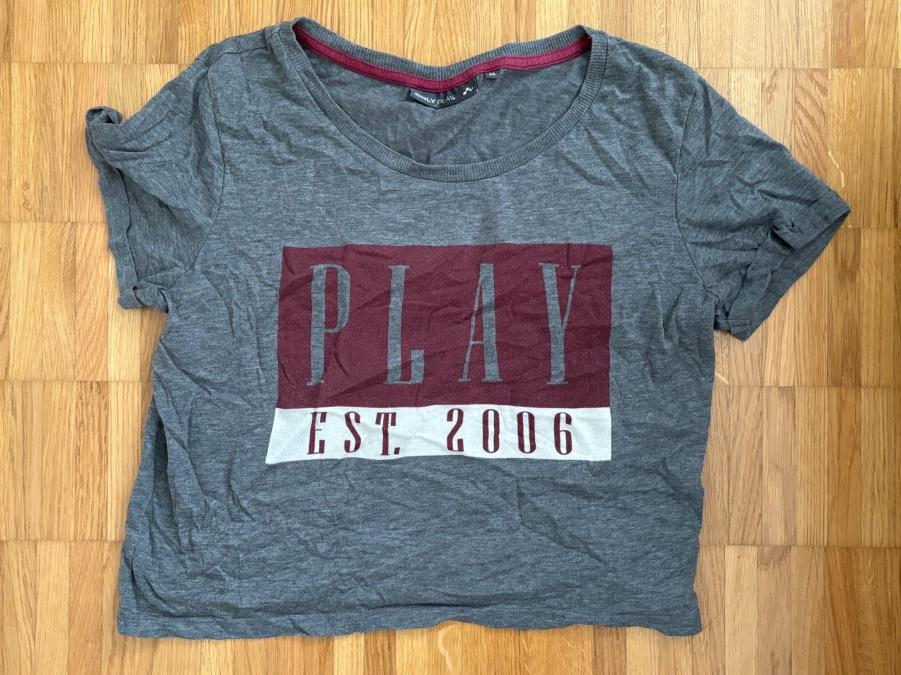 Only T-shirt: Only Sport Shirt, Grösse M – Usato da Winterthur venduto da Sunshine143 1
