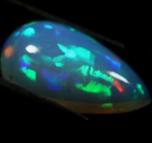 Pietre preziose: Ethiopian Welo Opal 4.50 Cts #B7 – Usato da Laupersdorf venduto da J69T 2