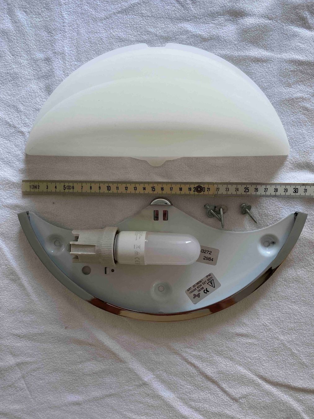 Lampen: Wandlampe Chrom/Glas halbrund – Gebraucht aus Maur von privat101 5