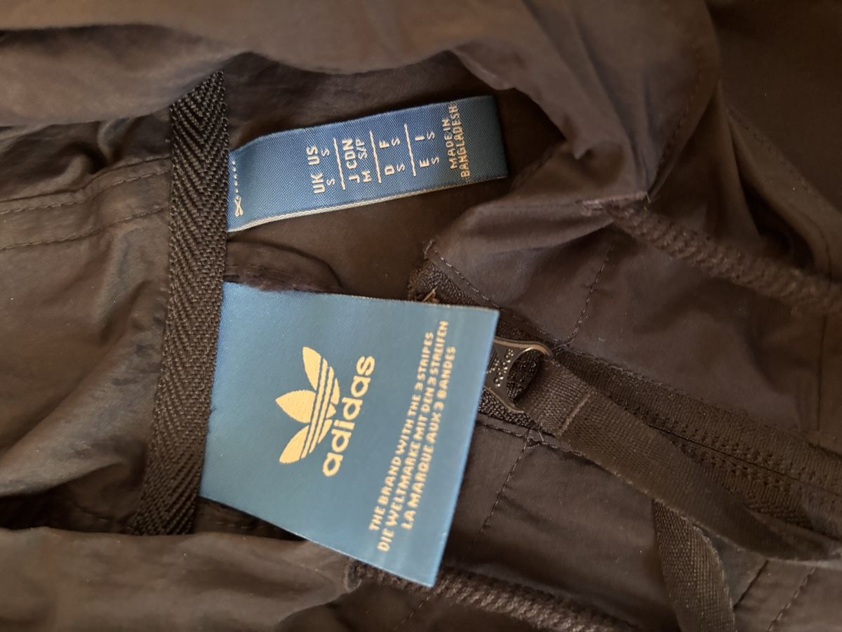 Jacken: Adidas Rain jacket – Gebraucht aus Chexbres von doe_xns6 3