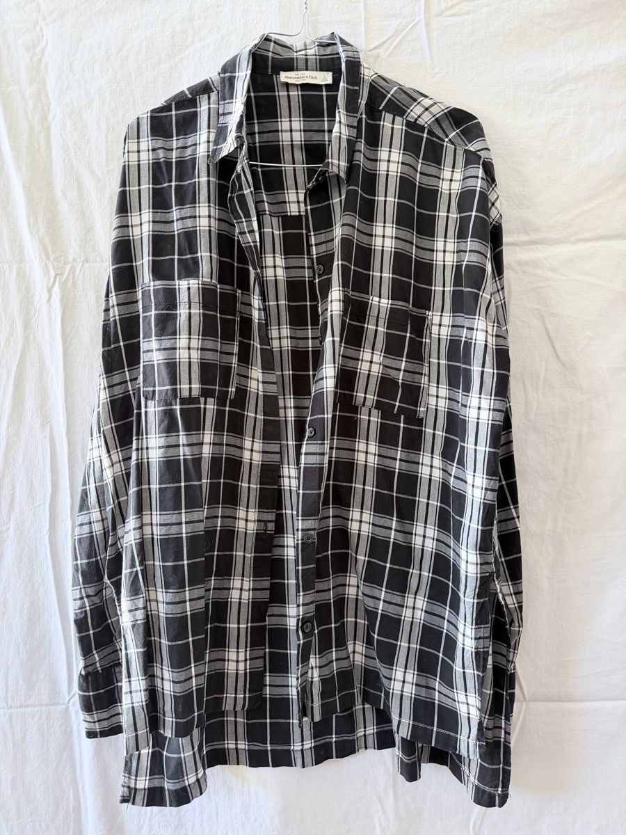 Abercrombie Blusen: Abercrombie & Fitch – Gebraucht aus Urnäsch von _._naomi_._
