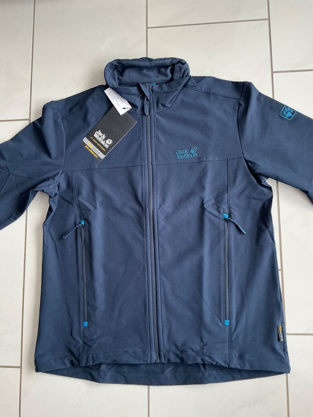 Jack Wolfskin Giacche: Neue Softshell Jacke Gr.M von Jack Wolfskin – Nuovo e nell'imballaggio originale da Biel-Benken BL venduto da Sahra1