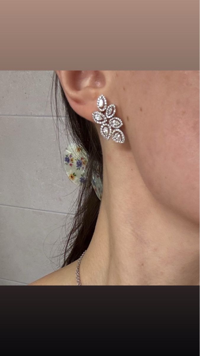 Orecchini pendenti & Orecchini a lobo: Stud Earrings 1.31Ct Diamonds and 18k Gold – Nuovo (secondo la descrizione) da Neuchatel venduto da Mia_G 3