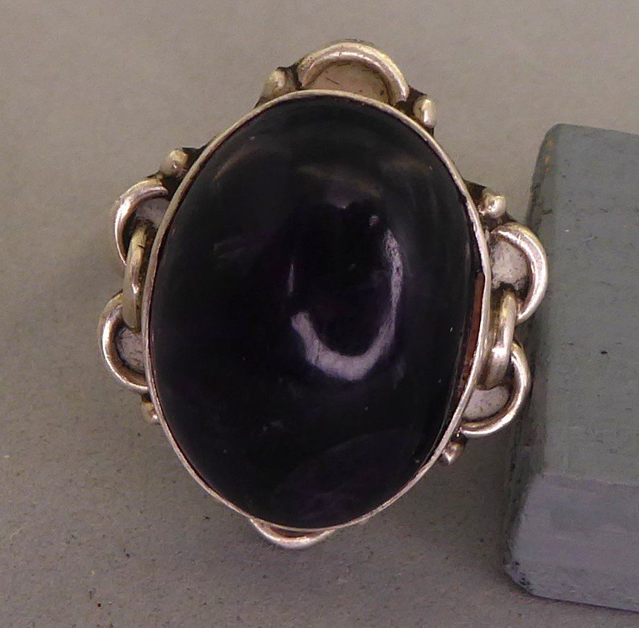 Ringe: Ring 925 Silber mit dunklem Amethyst Stein – Gebraucht aus Muri AG von Lineli2020 2