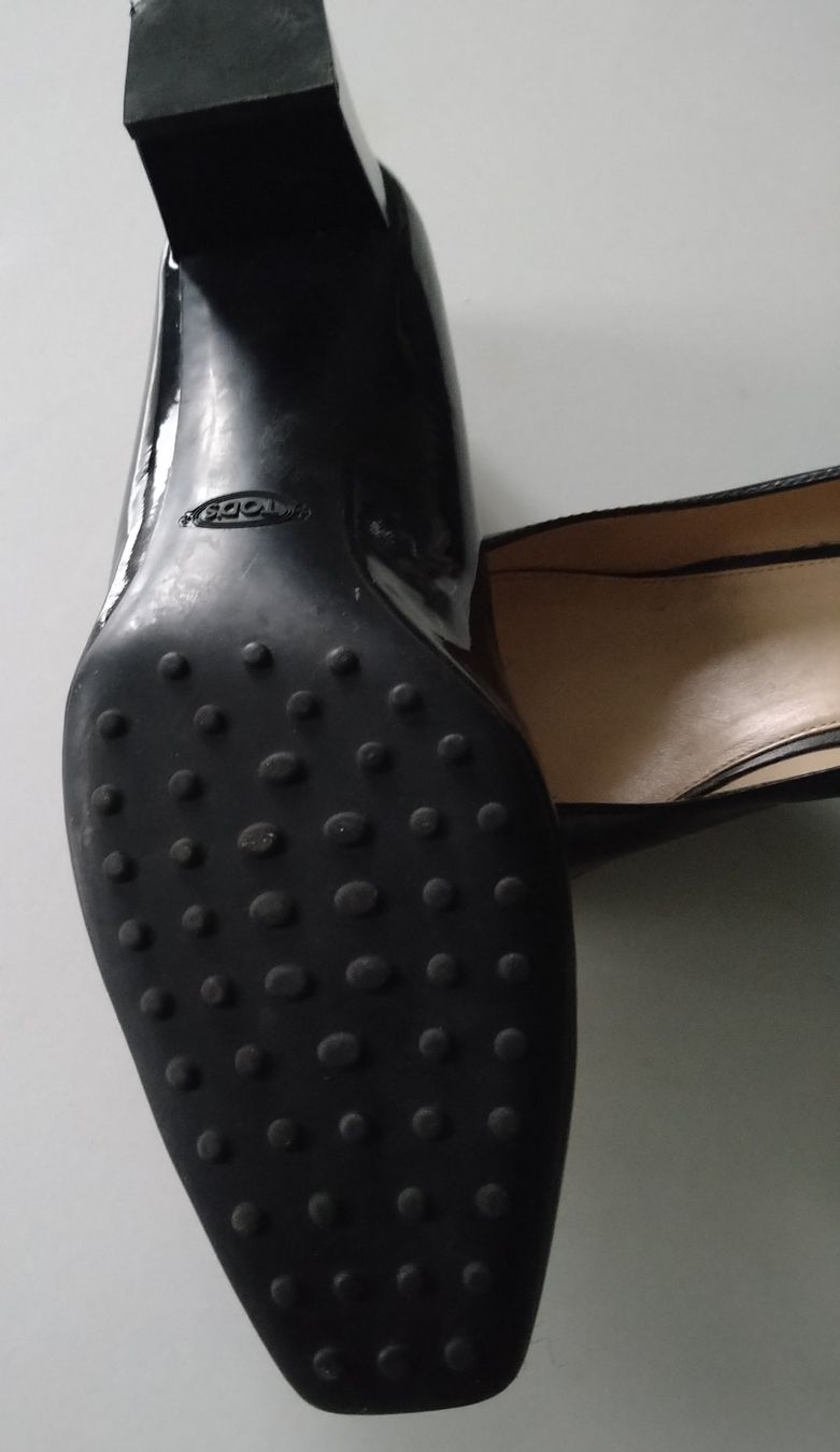 Tod'S Scarpe da donna: Tod's Pumps Lackleder Schwarz, – Nuovo (secondo la descrizione) da Degersheim venduto da 191maschina46 4