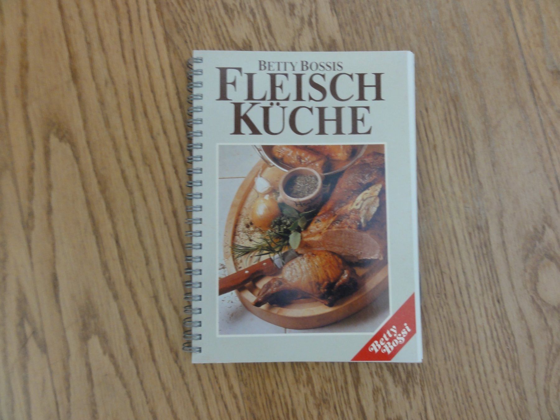 Libri: Betty Bossi: Fleischküche – Usato da Riedholz venduto da Taweva