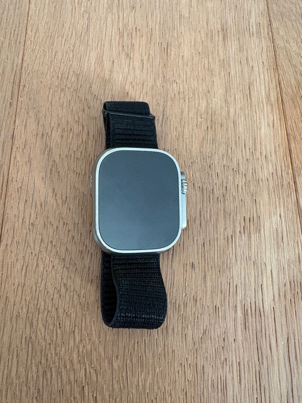 Apple Smartwatch: Apple Watch Ultra 49mm Titanium – Usato da Gümligen venduto da Swi1291