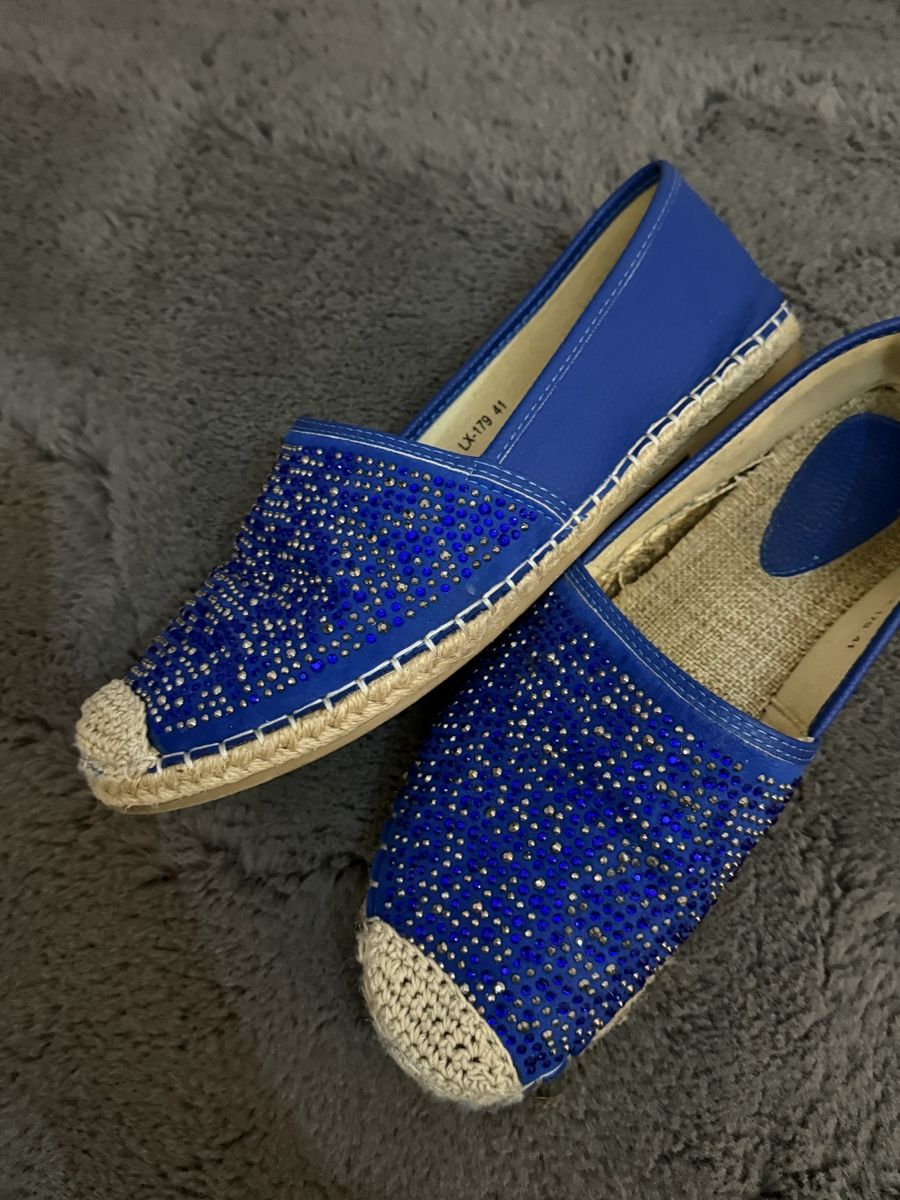 Scarpe da donna: Schuhe – Usato da Brüttisellen venduto da Bluepurple1 1