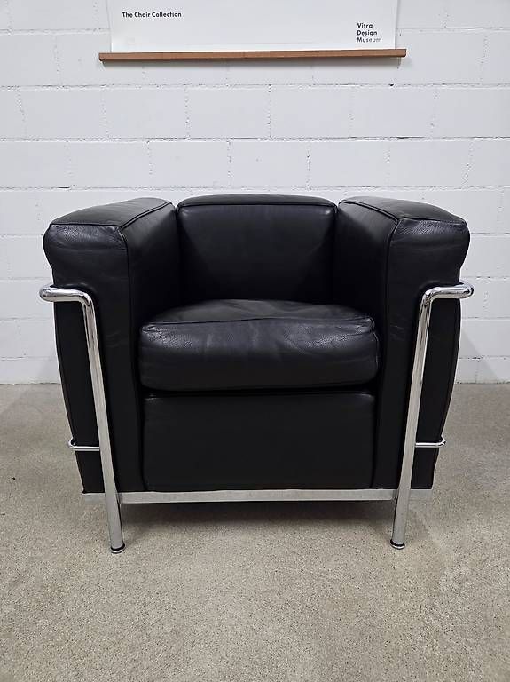 Le Corbusier Poltrone: Cassina / Corbusier LC 2 – Usato da Zürich venduto da Lukasz
