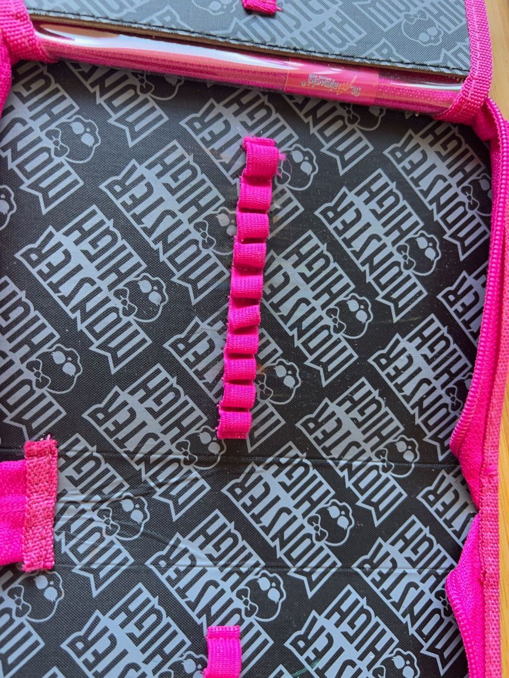 Astucci : Monster High Mäppchen – Usato da Tafers venduto da JP911 5