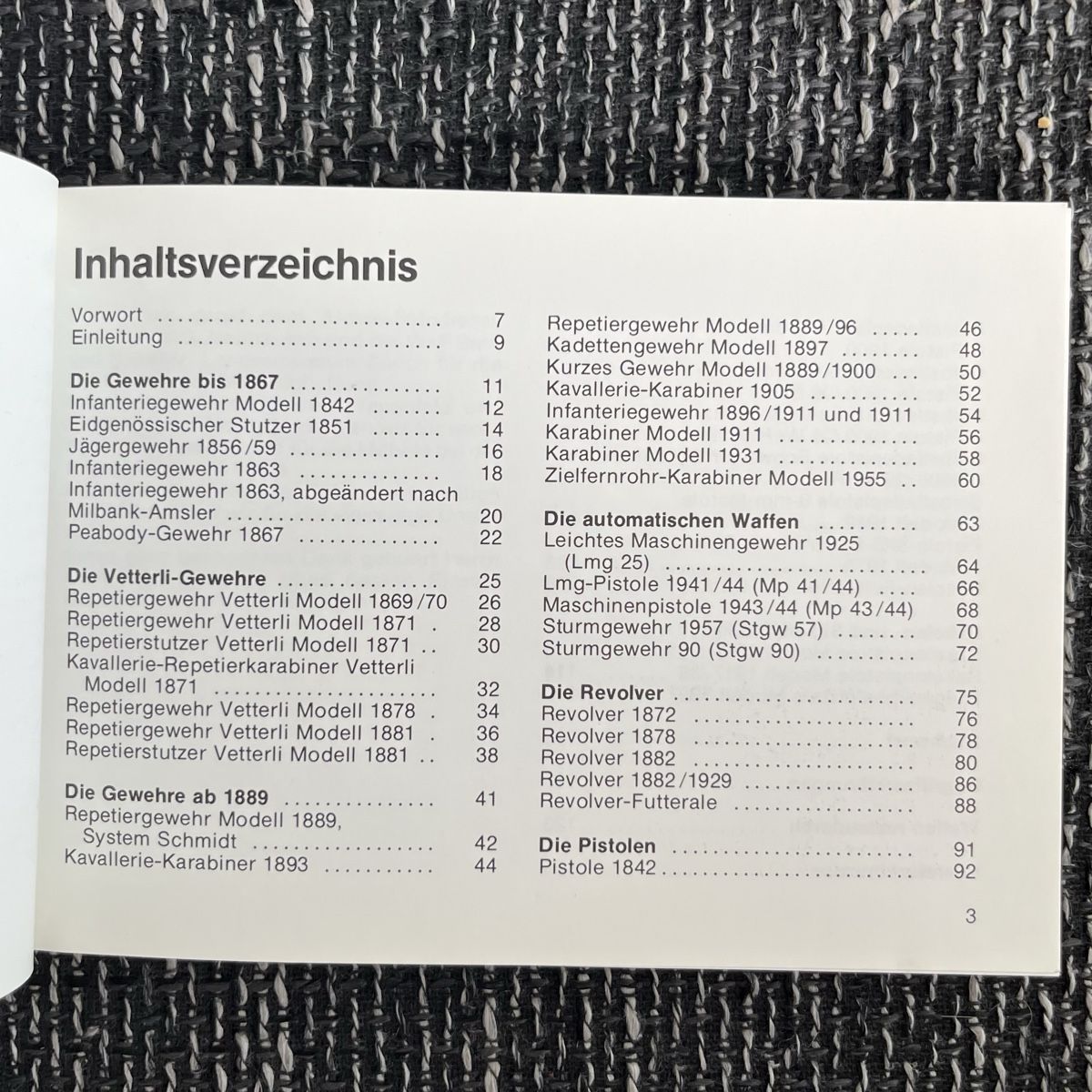 Libri: Hand- & Faustfeuerwaffen der Schweizer Armee – Usato da Schwyz venduto da rs-trend 1