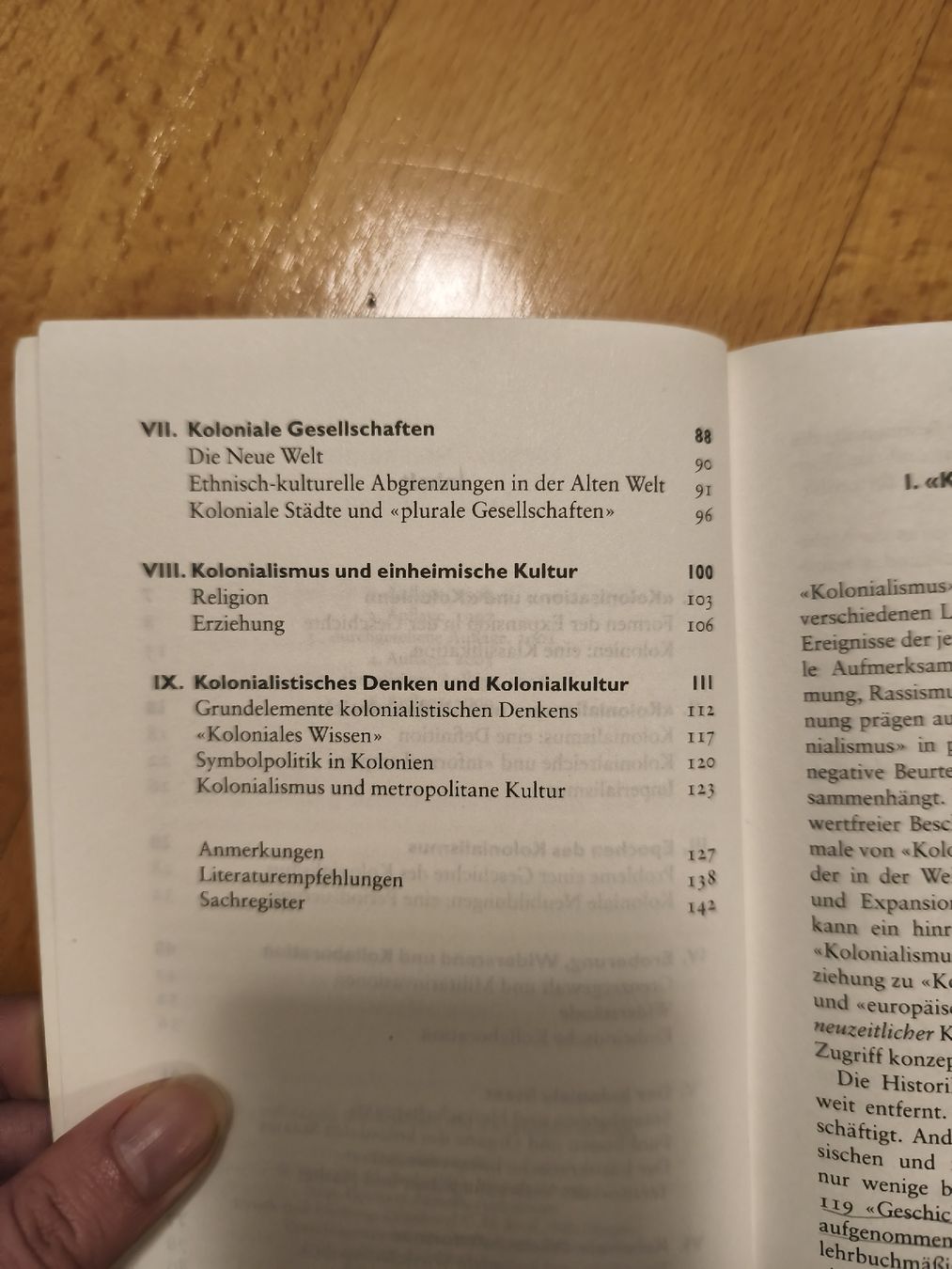 Libri: Kolonialismus: Geschichte, Formen, Folgen – Usato da Brugg AG venduto da ccoorriinnee 4