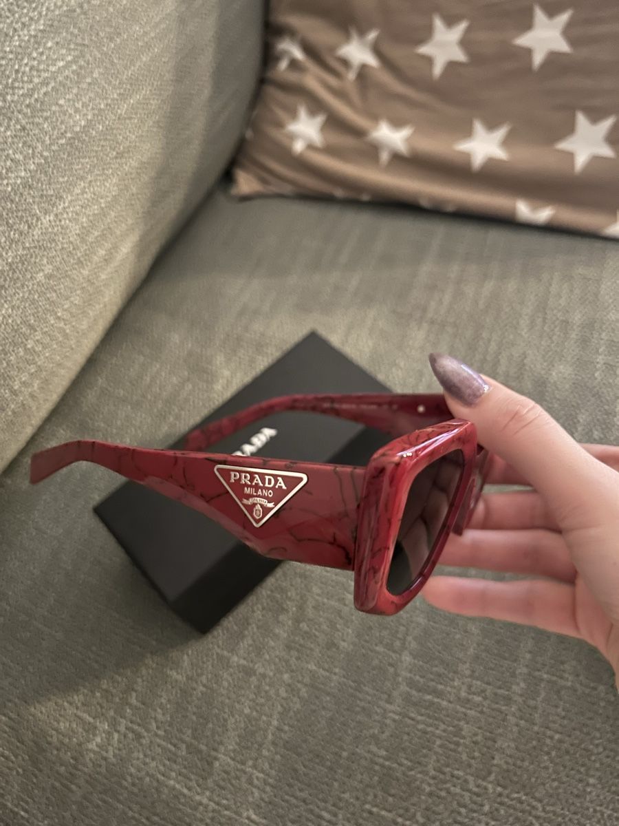 Prada Occhiali & Lenti: Original Prada Sonnenbrille – Nuovo (secondo la descrizione) da Dübendorf venduto da celinanichtdiekleine 1