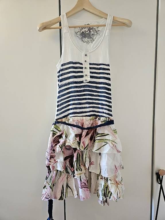 Vestiti: Desigual Sommerkleid  Grösse 38 – Usato da Liestal venduto da NicoleBB
