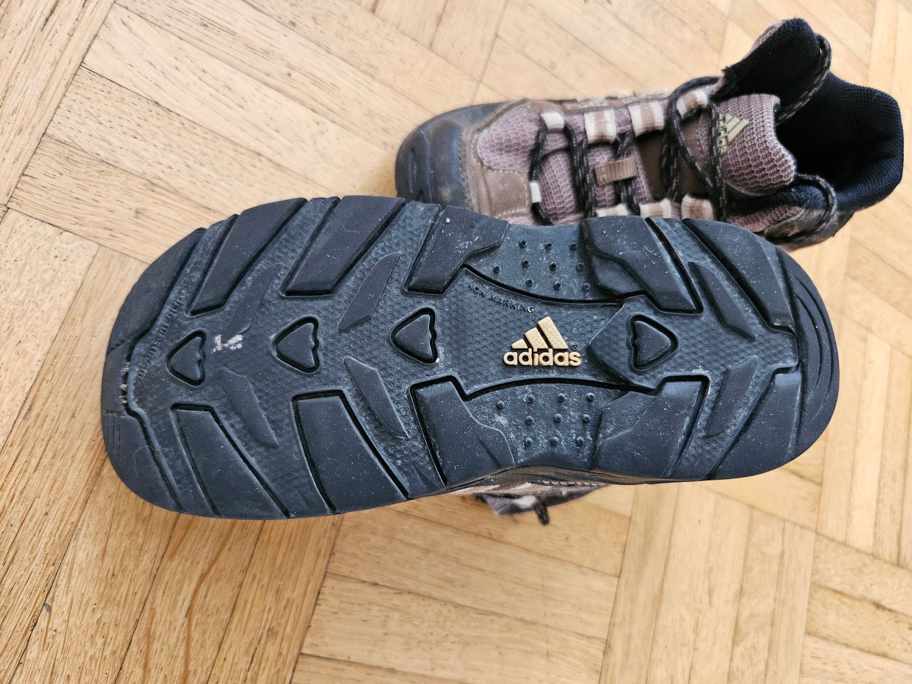 Adidas Schuhe für Jungen: Wanderschuhe / Trekkingschuhe adidas Gr. 27 – Gebraucht aus Unterengstringen von saraman 3
