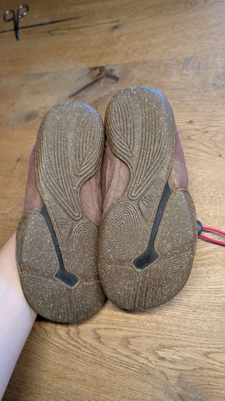 Wildling Scarpe per ragazzi: Kindrschuhe Wildling Grösse 31  – Usato da Hüttlingen venduto da Remalimo 1