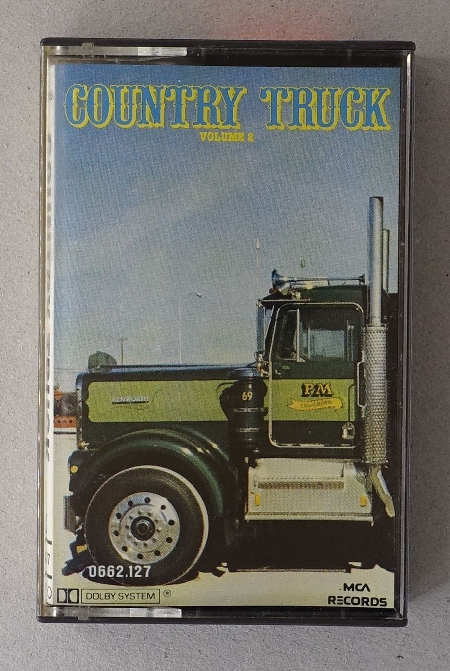 Musicassette: Country Truck Volume 2 – Usato da Sessa venduto da discoverymedia