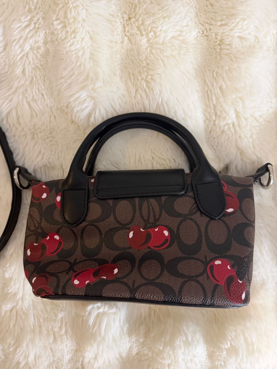 Borse da donna: Mini Täschli mit Kirschenmuster braun/rot NEU  – Nuovo (secondo la descrizione) da Aarburg venduto da manju2007 1