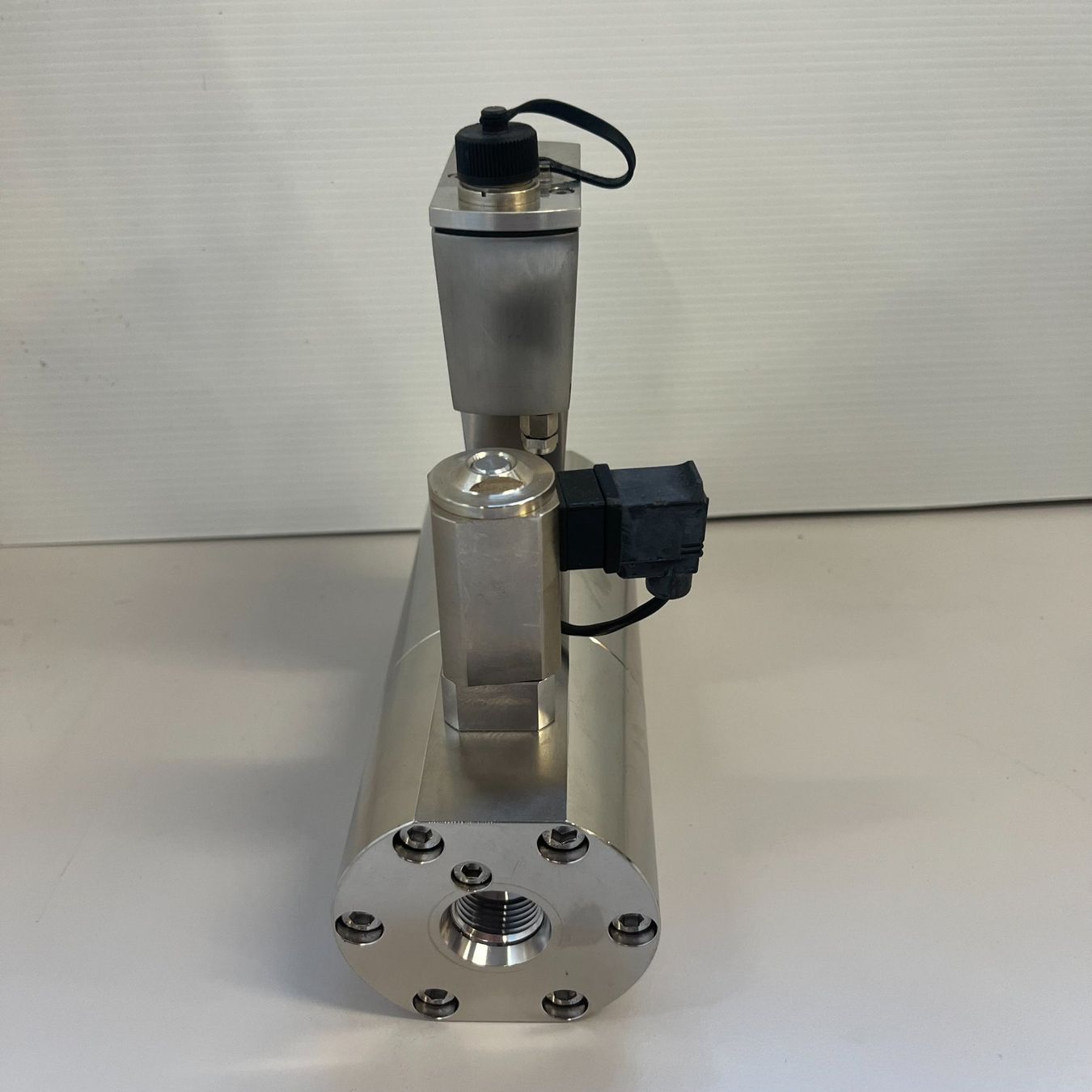 Accessori da laboratorio: Bronkhorst Mass Flow Controller F203 AI-AGD-00-V – Usato da Niederdorf venduto da LeptonAG_Labor 2