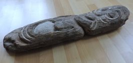 Weibliche Ahnenfigur / Idol aus Eisenholz Papua Neu Guinea