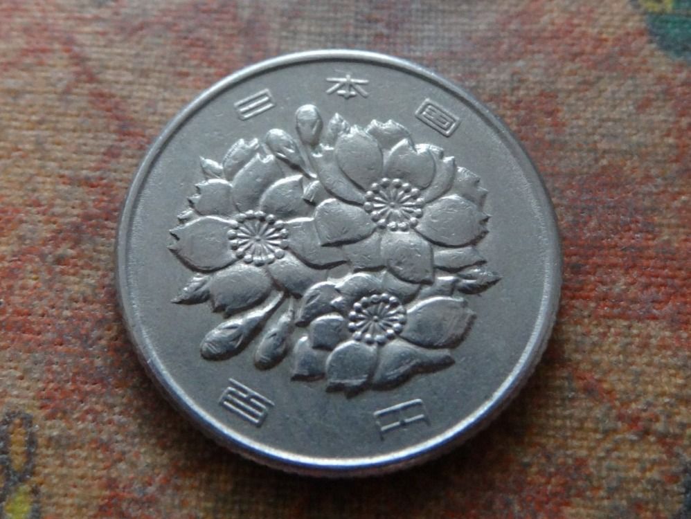 Tutti le monete: JAPON  100 YEN  (49) – Usato da Romanel-sur-Lausanne venduto da Swift13 1
