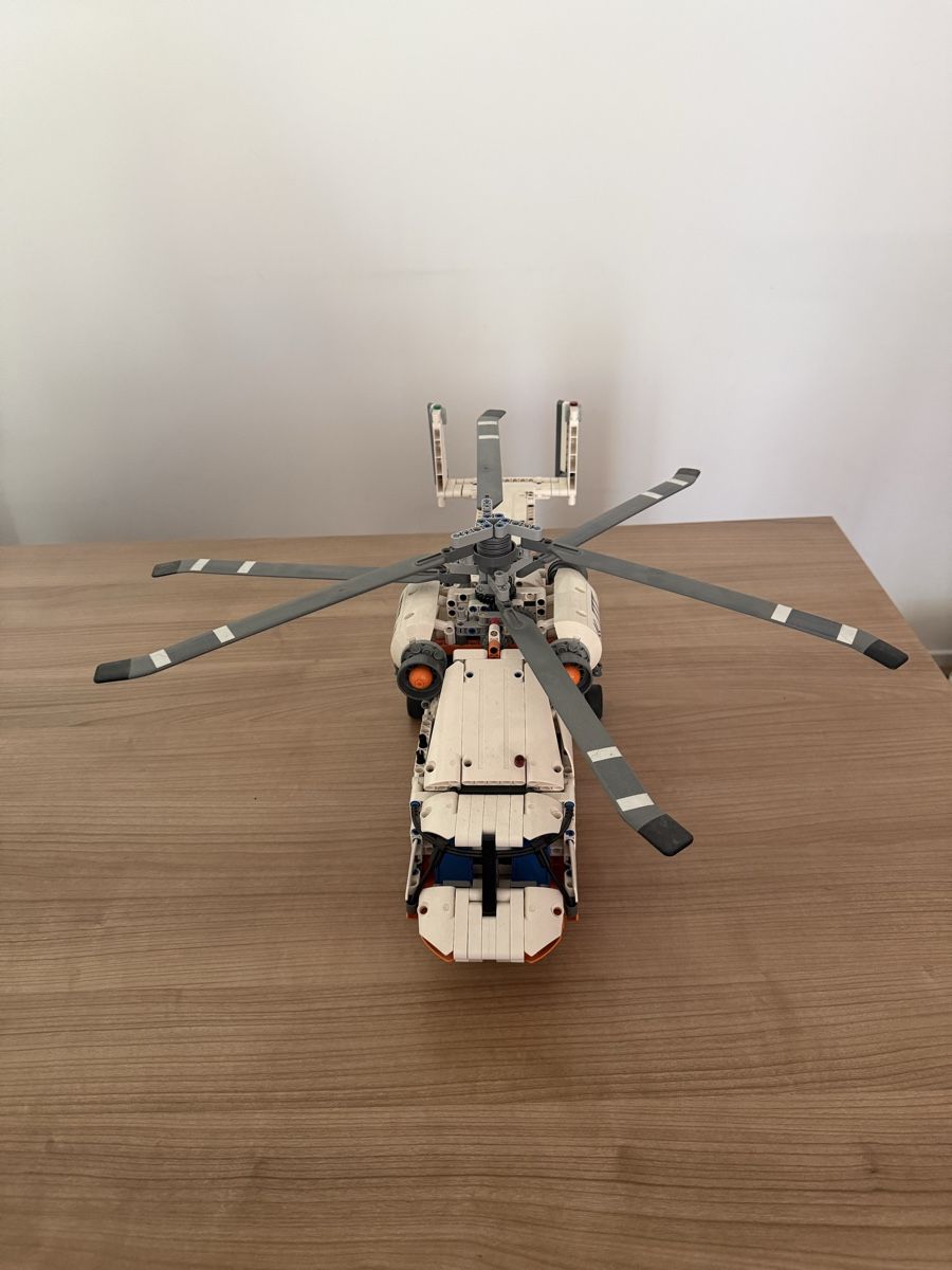 Lego Kit di costruzioni: LEGO Technic Schwerlasthubschrauber – Usato da Luzern venduto da Sbalu1984 2