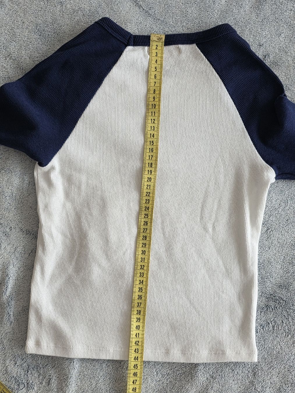 Pull&Bear T-shirt: Pull & Bear Langarmshirt, Weiss Dunkelblau, Grösse M – Nuovo (secondo la descrizione) da St Gallen venduto da vir_5kgt 2