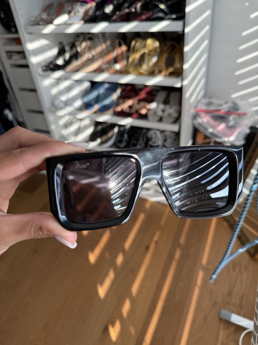 Off-White Lunettes & Verres: Off white Brille – Neuf (Voir description) à Mellingen par eli_7hdx 2