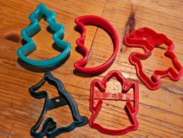 Guetzliformen Set, Ausstecher, 5 Stk🍪Hund, Engel, Hirsch