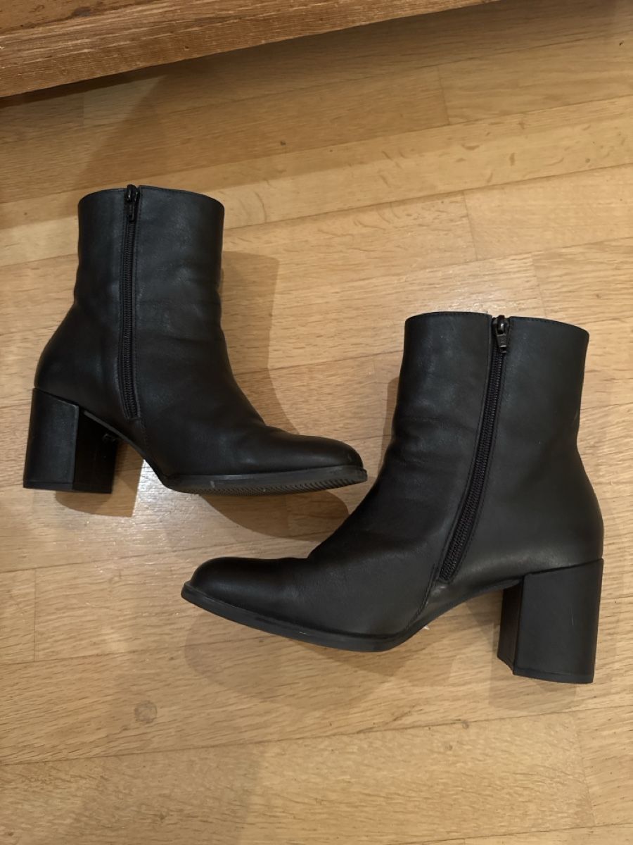 Gabor Scarpe da donna: Gabor Stiefelette Gr. 39,5 Schwarz – Nuovo (secondo la descrizione) da Mauren venduto da Duc_93 2