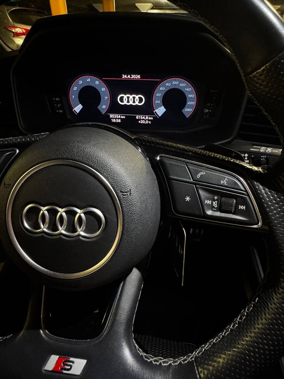 Audi Automobili: Audi A1 Sportback Attraction 30 TFSI – Usato da Thayngen venduto da Joelines-Traumwelt 4