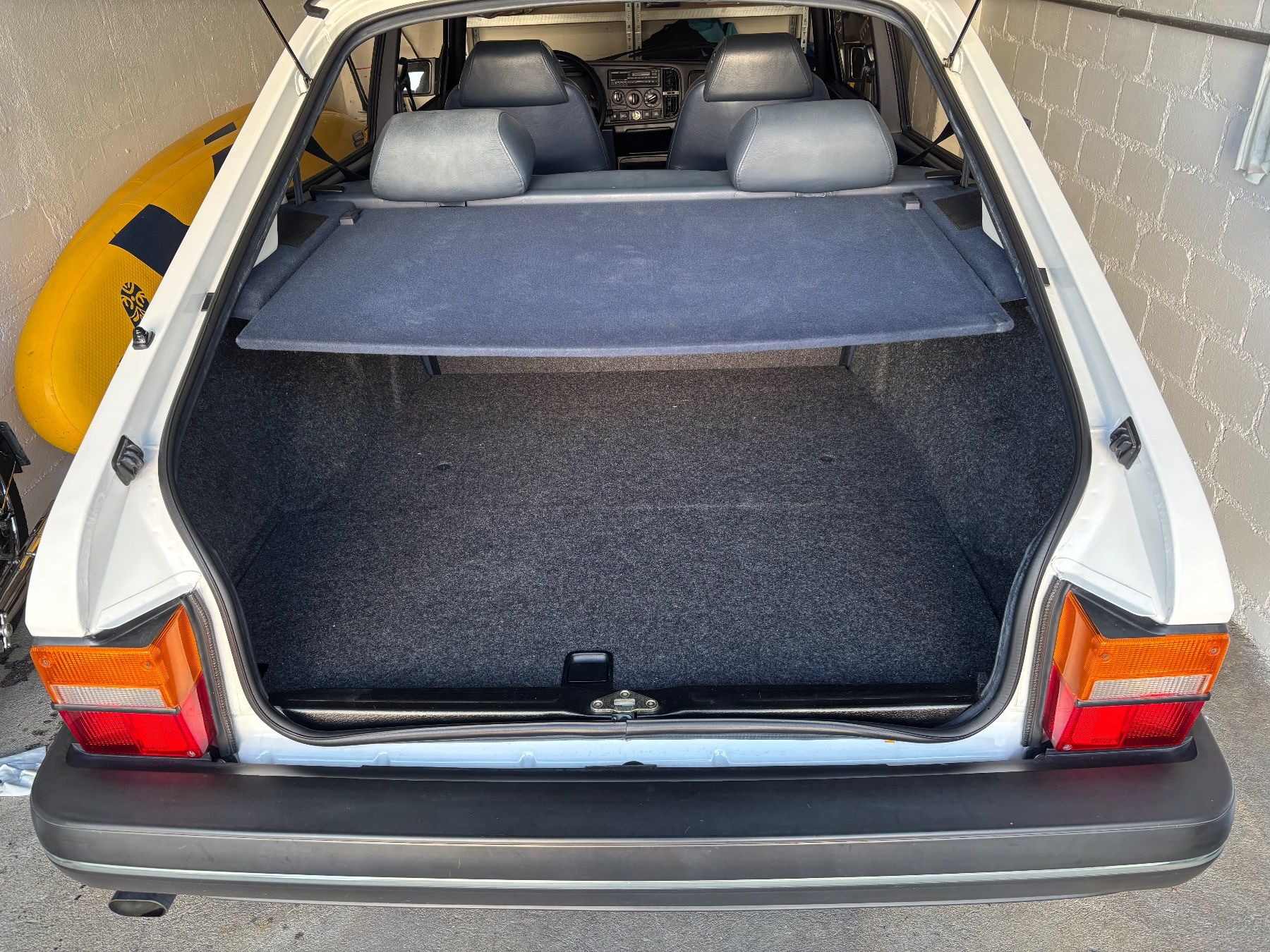 Saab Automobili: Saab 900 S 1993 – Usato da Küssnacht am Rigi venduto da Tupolew 7