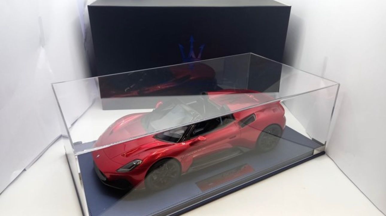 Maserati Modellini d'auto: Maserati MC20 Cielo Model 1:12 – Nuovo e nell'imballaggio originale da Weinfelden venduto da Sagun 1