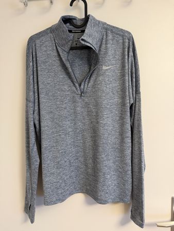 Nike Dri-FIT Laufshirt, Blau, Grösse M - Top Zustand!