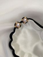 Süsswasseperlen Ohrstecker/Echte