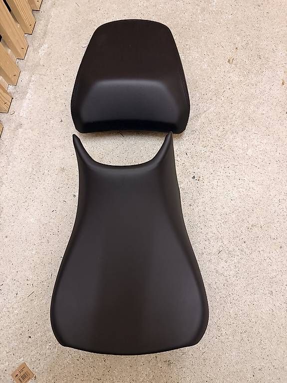 Tutti i ricambio per moto: Selle triumph tiger 1200 pro – Usato da Aubonne venduto da Bubu1005 1