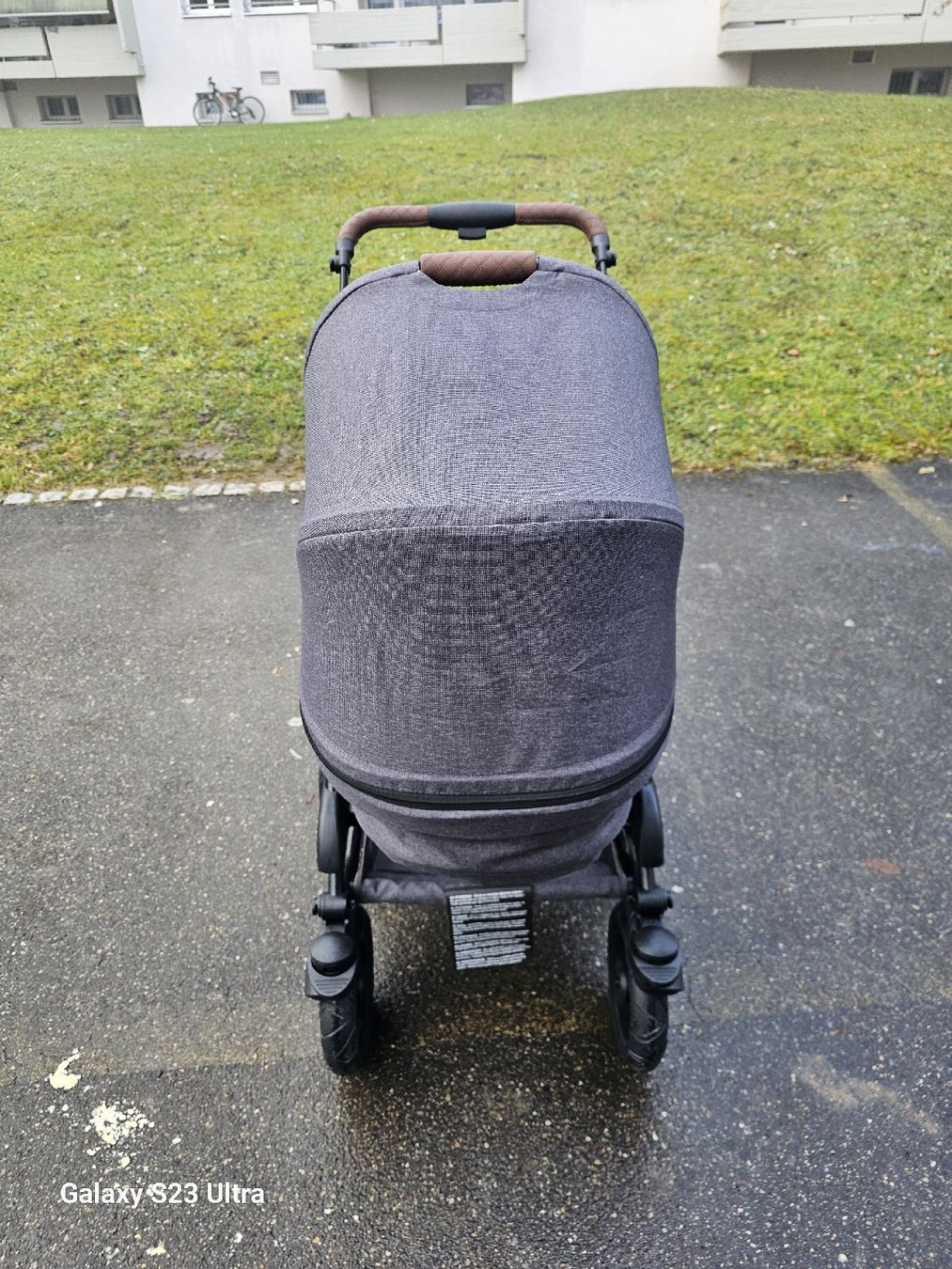 ABC Design Carrozzine: ABC Design Viper 4 Kinderwagen Grau – Usato da Dübendorf venduto da HelmiRDK8600 6