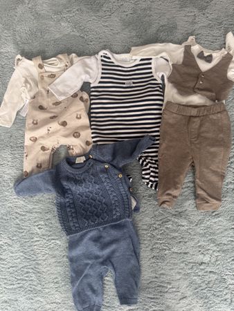 Babykleidung